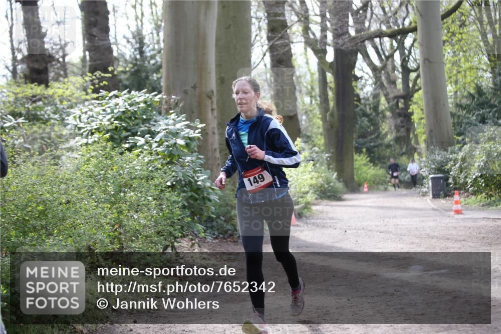 13.04.2025 - Hammer Lauf Jannik Wohlers http://msf.ph/oto/7652342 13.04.2025 10:44:23 Laufen 149 meine-sportfotos.de
