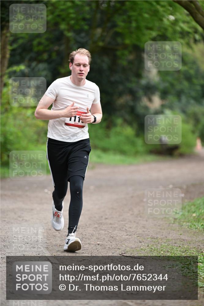 13.04.2025 - Hammer Lauf Dr. Thomas Lammeyer http://msf.ph/oto/7652344 13.04.2025 10:30:05 Laufen 111 meine-sportfotos.de