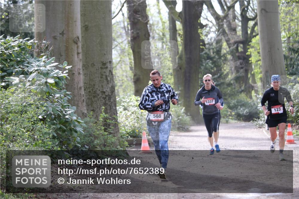 13.04.2025 - Hammer Lauf Jannik Wohlers http://msf.ph/oto/7652389 13.04.2025 10:44:17 Laufen 568, 1337, 123 meine-sportfotos.de