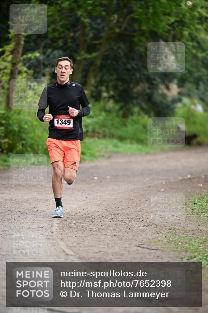 13.04.2025 - Hammer Lauf Dr. Thomas Lammeyer http://msf.ph/oto/7652398 13.04.2025 10:30:27 Laufen 15, 1349 meine-sportfotos.de