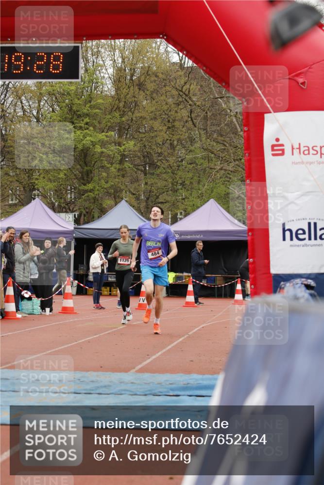 13.04.2025 - Hammer Lauf A. Gomolzig http://msf.ph/oto/7652424 13.04.2025 13:19:27 Ziel 484 meine-sportfotos.de