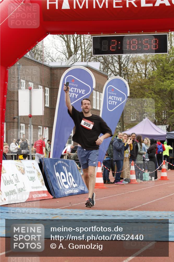 13.04.2025 - Hammer Lauf A. Gomolzig http://msf.ph/oto/7652440 13.04.2025 13:18:56 Ziel  meine-sportfotos.de