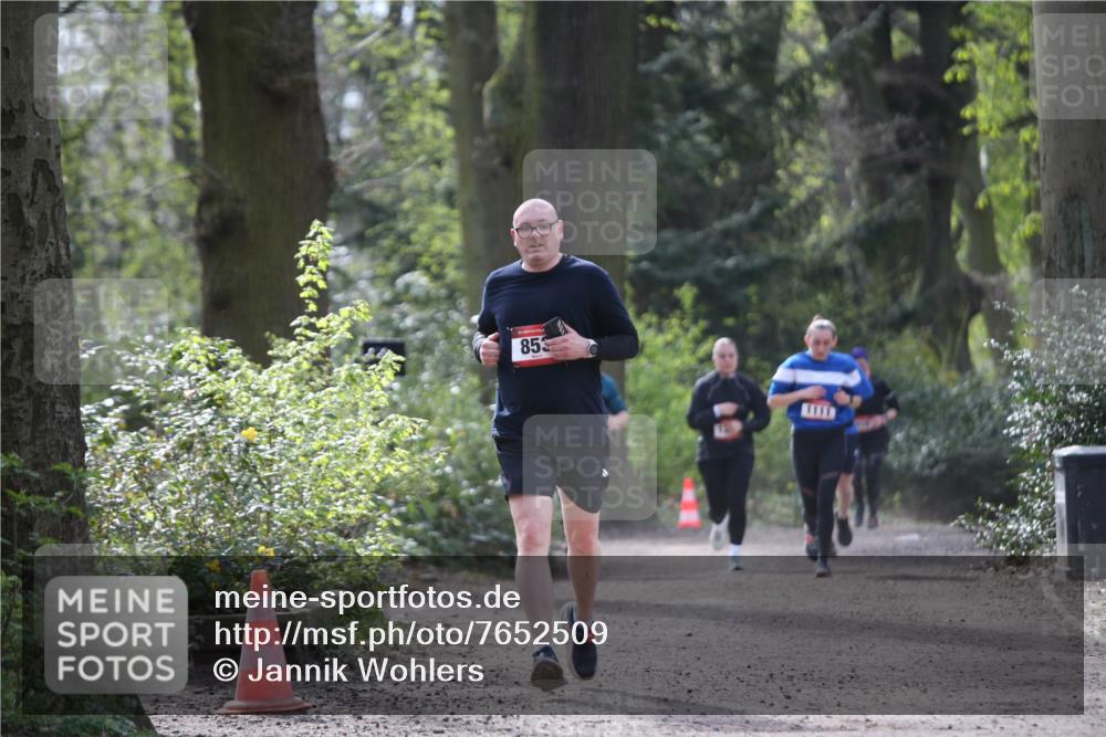 13.04.2025 - Hammer Lauf Jannik Wohlers http://msf.ph/oto/7652509 13.04.2025 10:43:56 Laufen 853, 1111 meine-sportfotos.de