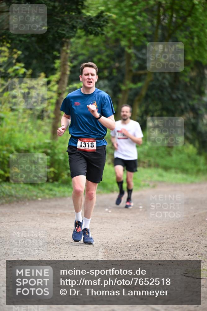 13.04.2025 - Hammer Lauf Dr. Thomas Lammeyer http://msf.ph/oto/7652518 13.04.2025 10:30:40 Laufen 1318 meine-sportfotos.de