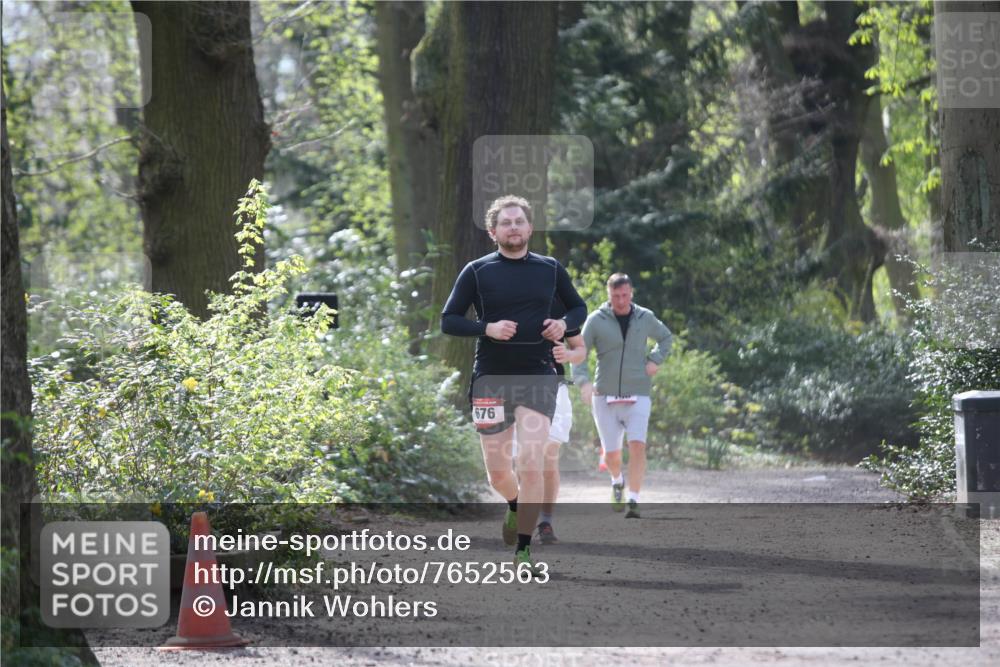 13.04.2025 - Hammer Lauf Jannik Wohlers http://msf.ph/oto/7652563 13.04.2025 10:43:31 Laufen 676 meine-sportfotos.de