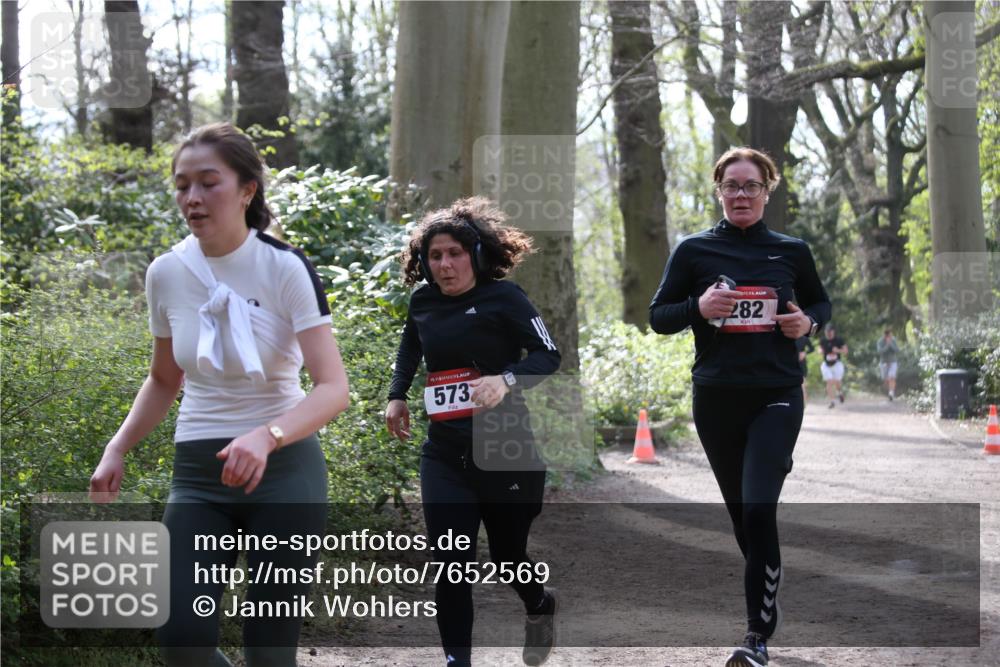 13.04.2025 - Hammer Lauf Jannik Wohlers http://msf.ph/oto/7652569 13.04.2025 10:43:26 Laufen 15, 5737, 282 meine-sportfotos.de