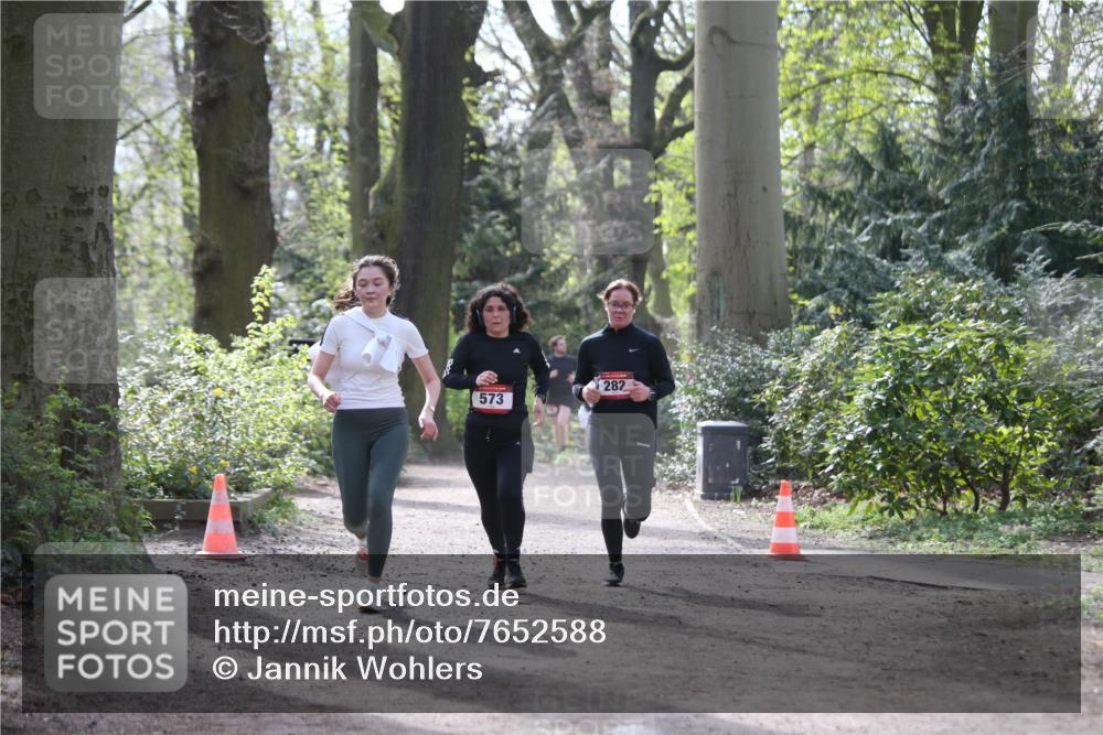 13.04.2025 - Hammer Lauf Jannik Wohlers http://msf.ph/oto/7652588 13.04.2025 10:43:23 Laufen 573, 282 meine-sportfotos.de