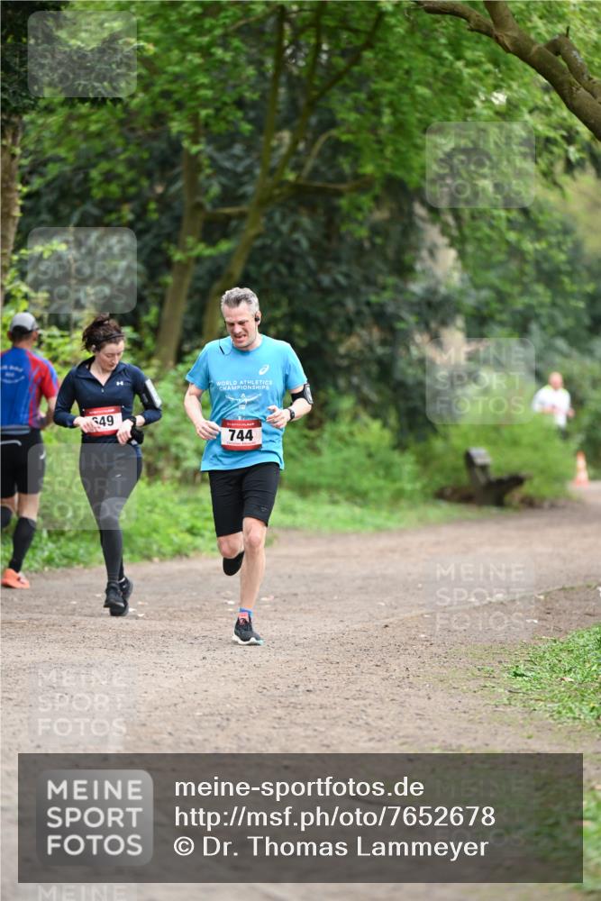 13.04.2025 - Hammer Lauf Dr. Thomas Lammeyer http://msf.ph/oto/7652678 13.04.2025 10:30:58 Laufen 649, 744 meine-sportfotos.de