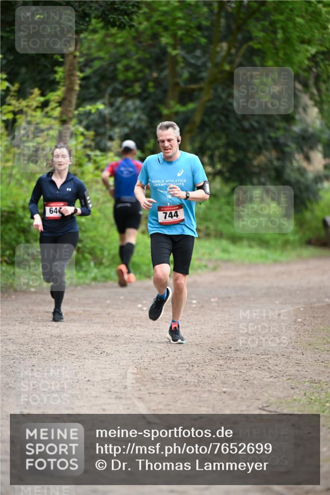 13.04.2025 - Hammer Lauf Dr. Thomas Lammeyer http://msf.ph/oto/7652699 13.04.2025 10:30:59 Laufen 647, 744 meine-sportfotos.de