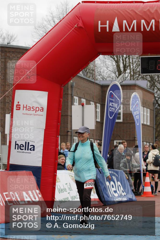 13.04.2025 - Hammer Lauf A. Gomolzig http://msf.ph/oto/7652749 13.04.2025 13:10:50 Ziel 2001 meine-sportfotos.de