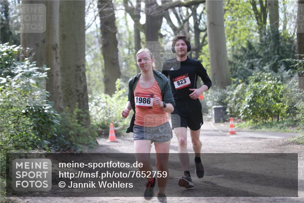 13.04.2025 - Hammer Lauf Jannik Wohlers http://msf.ph/oto/7652759 13.04.2025 10:42:30 Laufen 1986, 823 meine-sportfotos.de