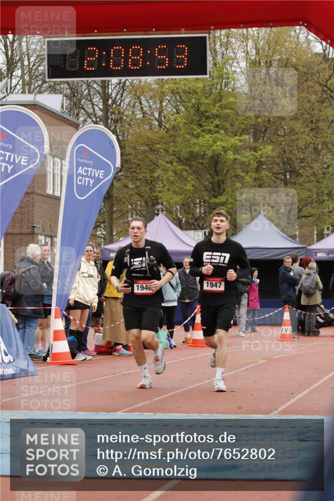 13.04.2025 - Hammer Lauf A. Gomolzig http://msf.ph/oto/7652802 13.04.2025 13:08:51 Ziel 1946, 1947 meine-sportfotos.de