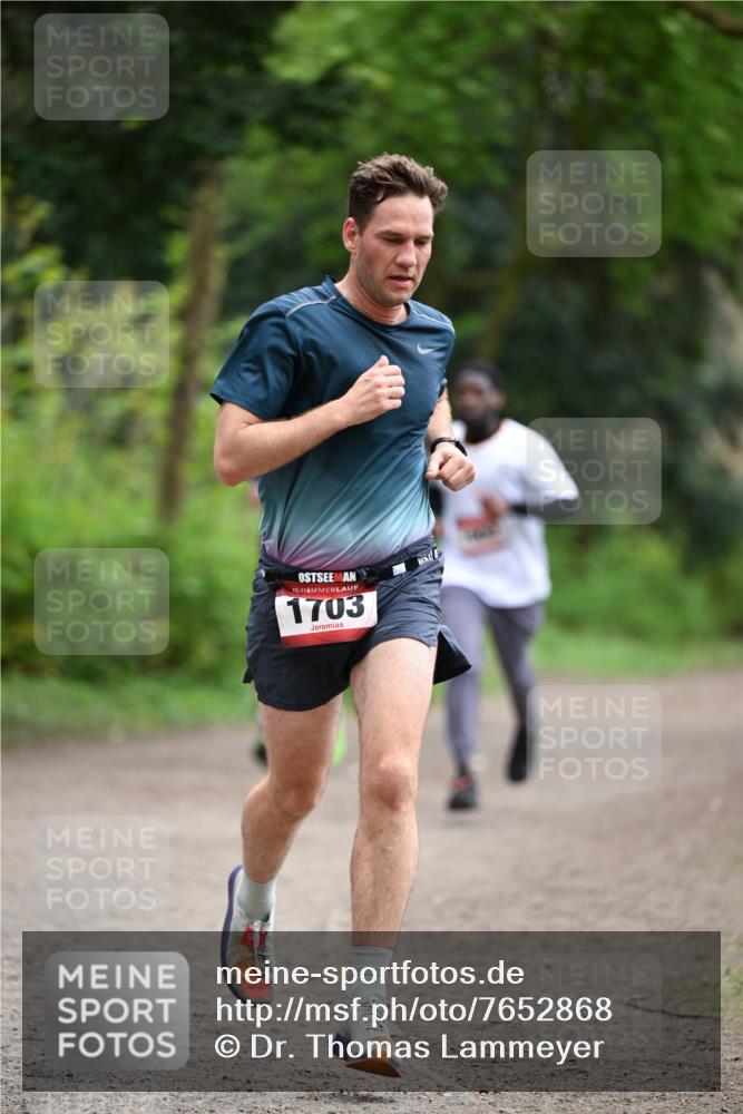 13.04.2025 - Hammer Lauf Dr. Thomas Lammeyer http://msf.ph/oto/7652868 13.04.2025 10:31:17 Laufen 15, 1703 meine-sportfotos.de
