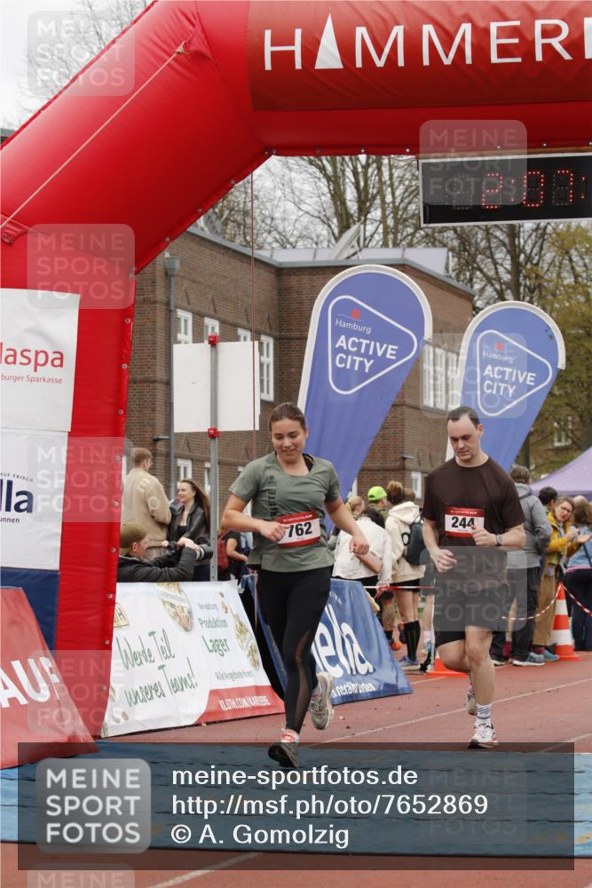 13.04.2025 - Hammer Lauf A. Gomolzig http://msf.ph/oto/7652869 13.04.2025 13:07:10 Ziel 244, 566, 737, 762 meine-sportfotos.de