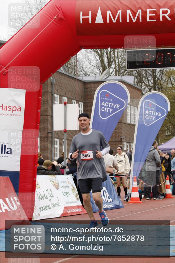 13.04.2025 - Hammer Lauf A. Gomolzig http://msf.ph/oto/7652878 13.04.2025 13:07:07 Ziel 244, 566, 737, 762 meine-sportfotos.de