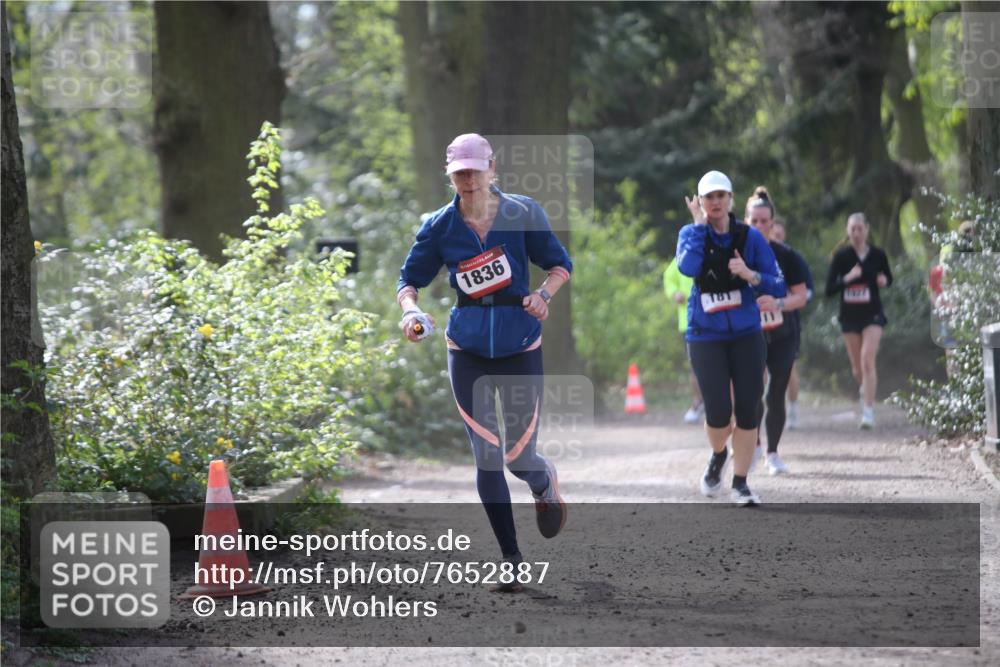 13.04.2025 - Hammer Lauf Jannik Wohlers http://msf.ph/oto/7652887 13.04.2025 10:42:10 Laufen 1836, 181, 1427 meine-sportfotos.de