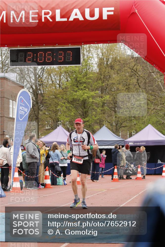 13.04.2025 - Hammer Lauf A. Gomolzig http://msf.ph/oto/7652912 13.04.2025 13:06:36 Ziel 1086 meine-sportfotos.de