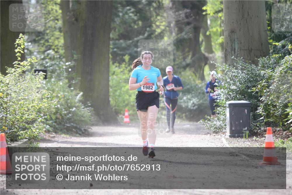 13.04.2025 - Hammer Lauf Jannik Wohlers http://msf.ph/oto/7652913 13.04.2025 10:42:03 Laufen 1982, 1836 meine-sportfotos.de
