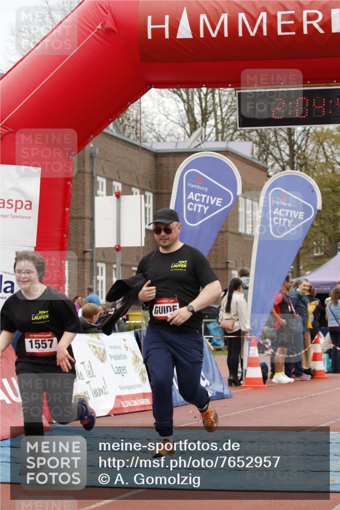 13.04.2025 - Hammer Lauf A. Gomolzig http://msf.ph/oto/7652957 13.04.2025 13:04:45 Ziel 1557 meine-sportfotos.de