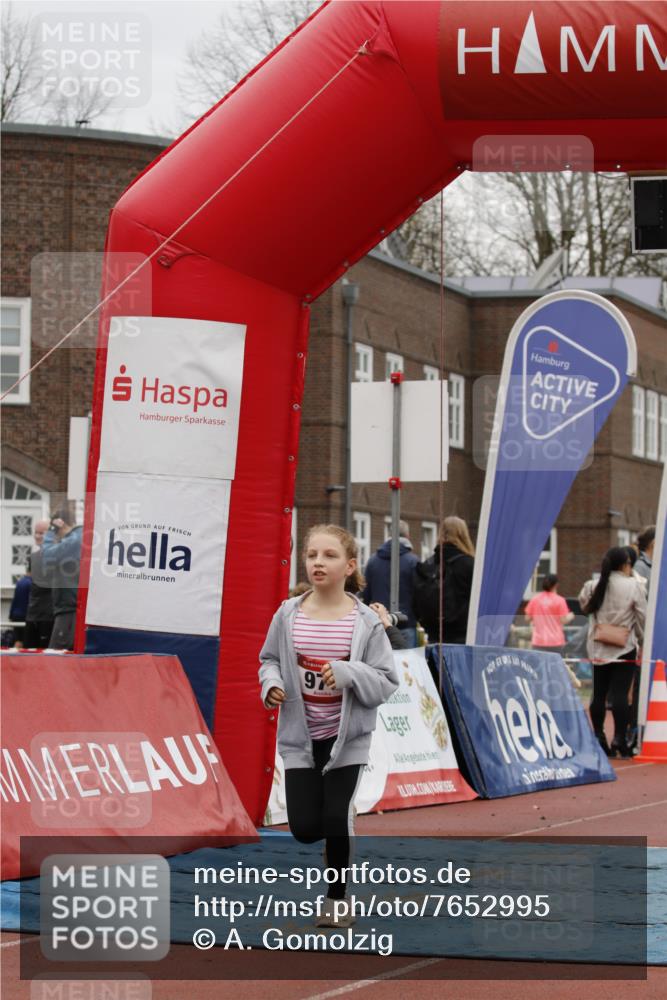13.04.2025 - Hammer Lauf A. Gomolzig http://msf.ph/oto/7652995 13.04.2025 13:03:51 Ziel 167, 174, 977, 1945 meine-sportfotos.de
