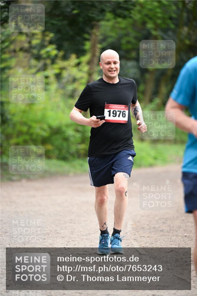 13.04.2025 - Hammer Lauf Dr. Thomas Lammeyer http://msf.ph/oto/7653243 13.04.2025 10:31:50 Laufen 15, 1976 meine-sportfotos.de