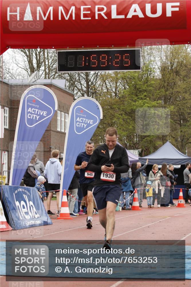 13.04.2025 - Hammer Lauf A. Gomolzig http://msf.ph/oto/7653253 13.04.2025 12:59:23 Ziel 945, 1930 meine-sportfotos.de