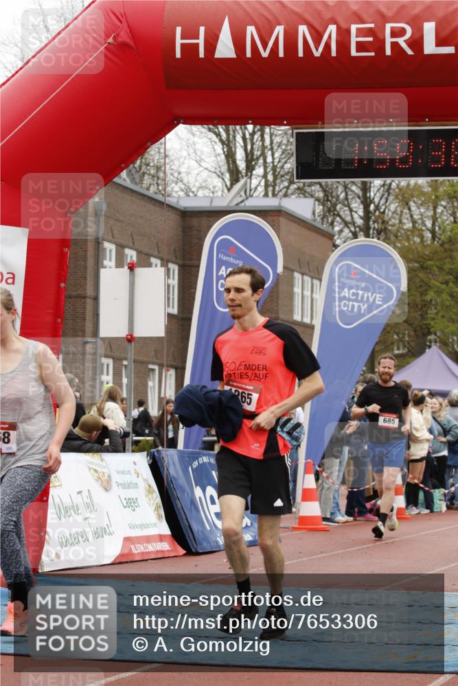 13.04.2025 - Hammer Lauf A. Gomolzig http://msf.ph/oto/7653306 13.04.2025 12:58:34 Ziel 685, 1265, 1268 meine-sportfotos.de