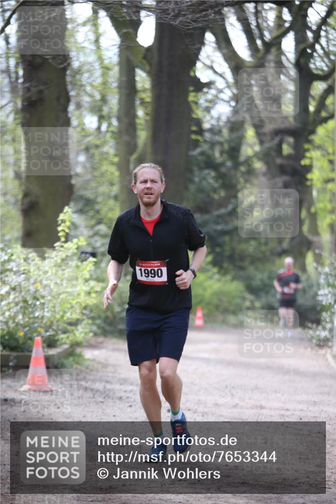 13.04.2025 - Hammer Lauf Jannik Wohlers http://msf.ph/oto/7653344 13.04.2025 10:40:26 Laufen 15, 1990 meine-sportfotos.de