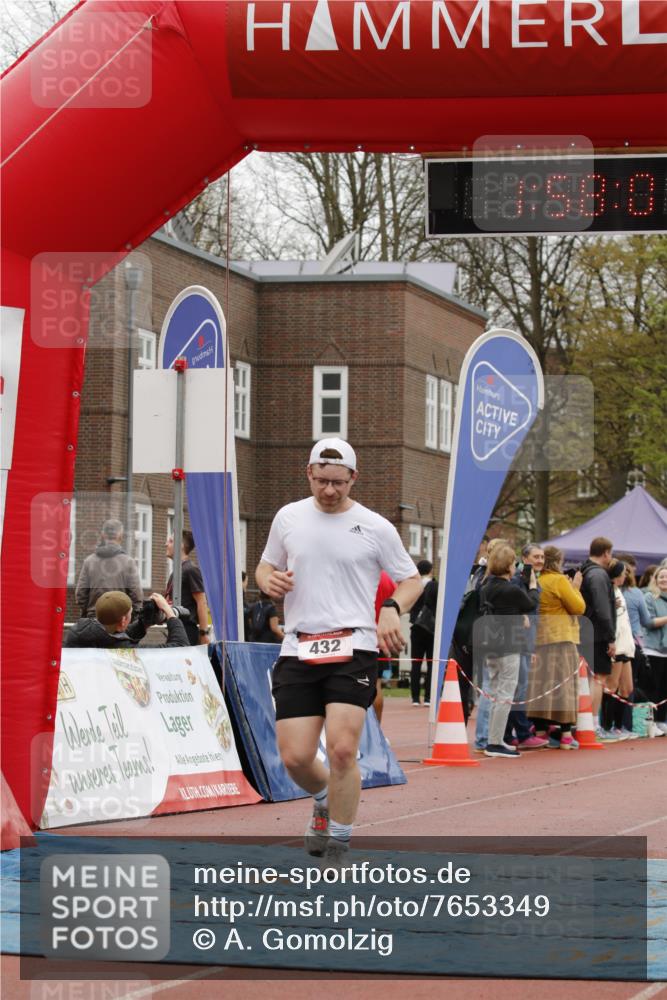 13.04.2025 - Hammer Lauf A. Gomolzig http://msf.ph/oto/7653349 13.04.2025 12:58:06 Ziel 432, 705 meine-sportfotos.de