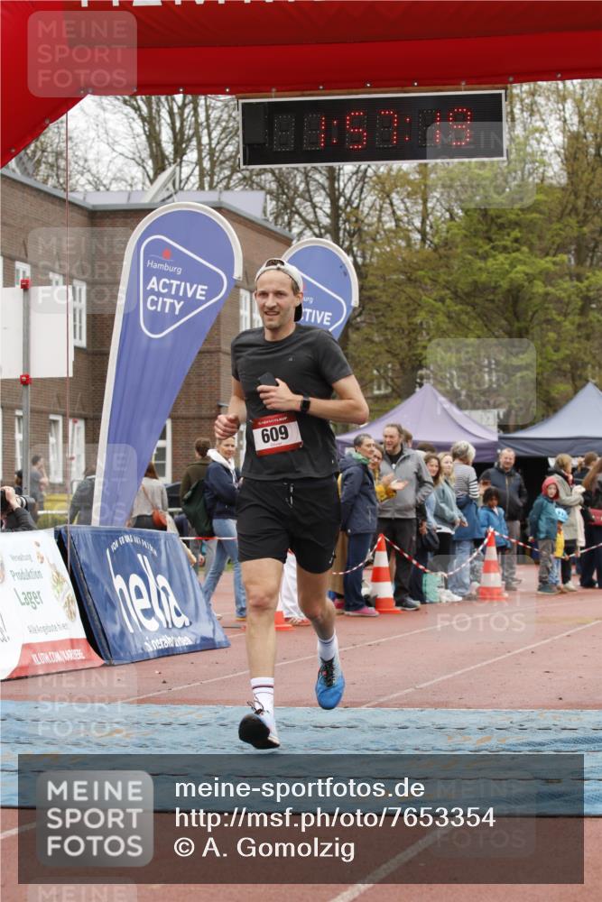 13.04.2025 - Hammer Lauf A. Gomolzig http://msf.ph/oto/7653354 13.04.2025 12:57:18 Ziel 475, 609, 1254, 1255 meine-sportfotos.de