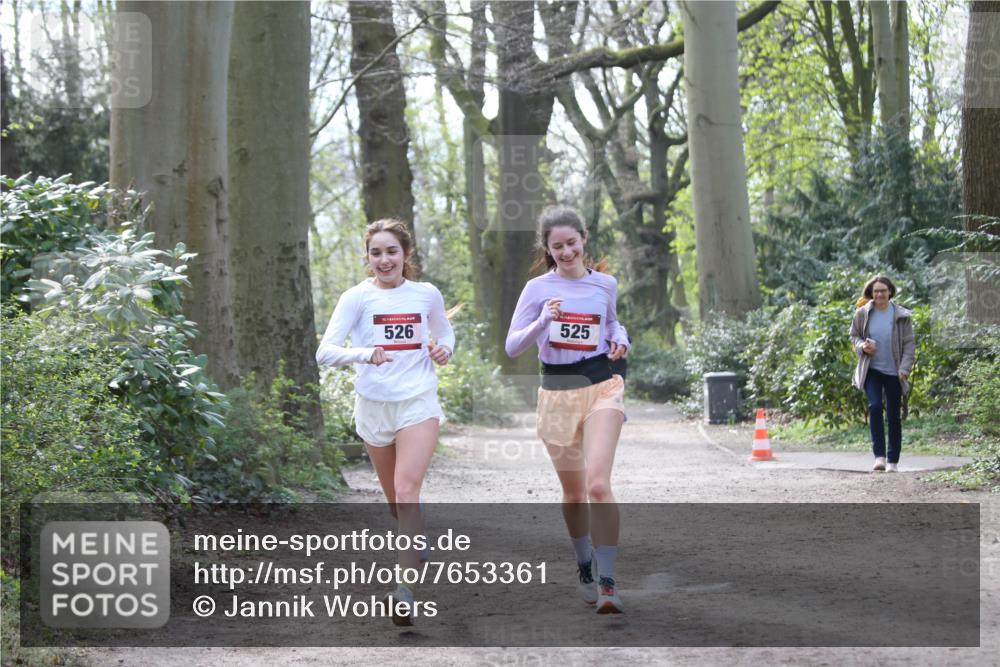 13.04.2025 - Hammer Lauf Jannik Wohlers http://msf.ph/oto/7653361 13.04.2025 10:40:20 Laufen 526, 15, 525 meine-sportfotos.de