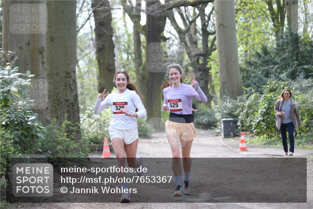 13.04.2025 - Hammer Lauf Jannik Wohlers http://msf.ph/oto/7653367 13.04.2025 10:40:19 Laufen 526, 525 meine-sportfotos.de