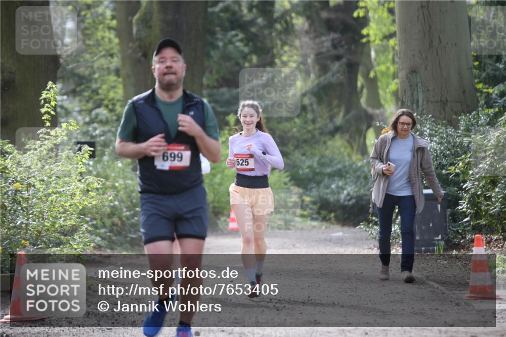 13.04.2025 - Hammer Lauf Jannik Wohlers http://msf.ph/oto/7653405 13.04.2025 10:40:16 Laufen 699, 525 meine-sportfotos.de