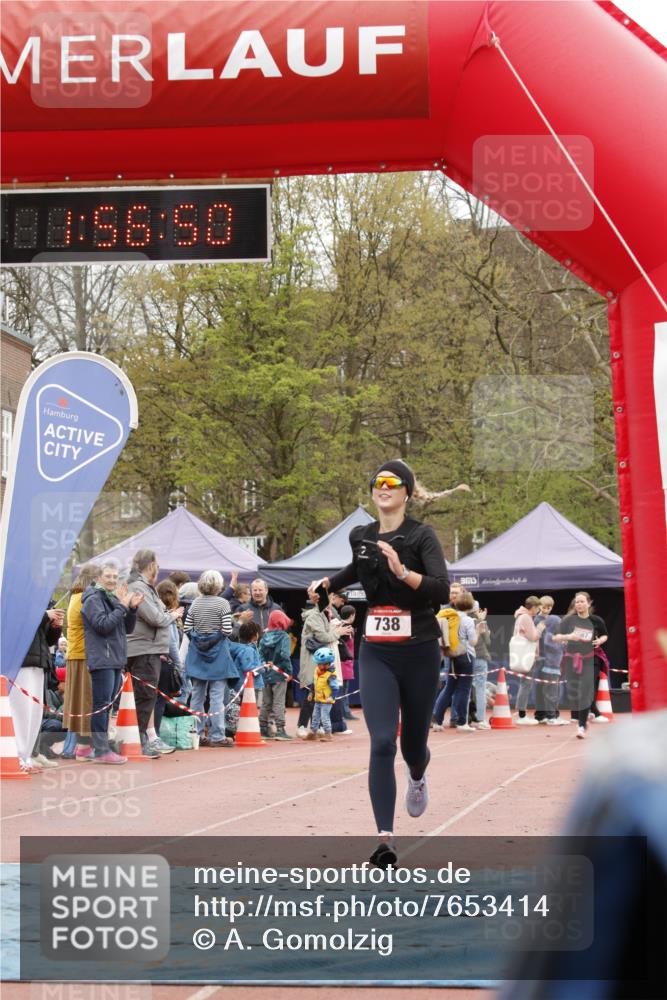 13.04.2025 - Hammer Lauf A. Gomolzig http://msf.ph/oto/7653414 13.04.2025 12:56:49 Ziel 738 meine-sportfotos.de