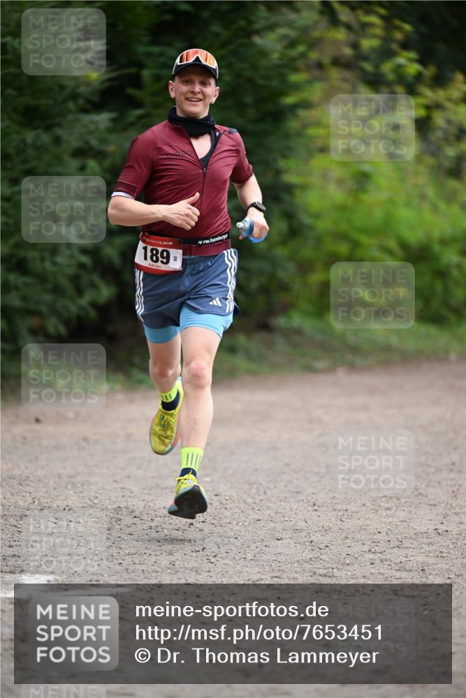 13.04.2025 - Hammer Lauf Dr. Thomas Lammeyer http://msf.ph/oto/7653451 13.04.2025 10:32:08 Laufen 189 meine-sportfotos.de