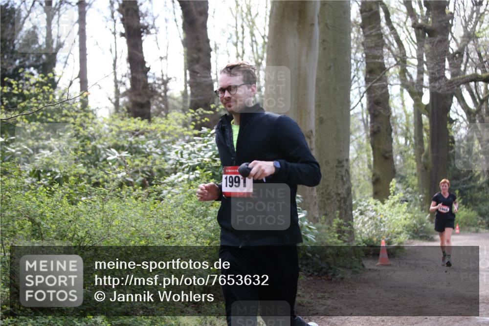 13.04.2025 - Hammer Lauf Jannik Wohlers http://msf.ph/oto/7653632 13.04.2025 10:39:20 Laufen 1991 meine-sportfotos.de