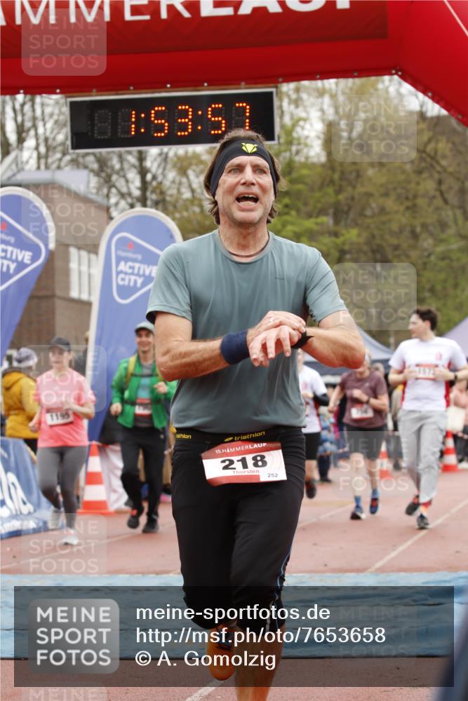 13.04.2025 - Hammer Lauf A. Gomolzig http://msf.ph/oto/7653658 13.04.2025 12:53:56 Ziel 218, 302, 502, 756, 858, 1154, 1567, 1571, 1572, 1858, 1896 meine-sportfotos.de
