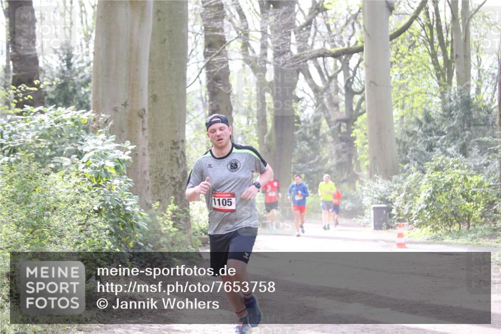13.04.2025 - Hammer Lauf Jannik Wohlers http://msf.ph/oto/7653758 13.04.2025 10:38:26 Laufen 1105 meine-sportfotos.de