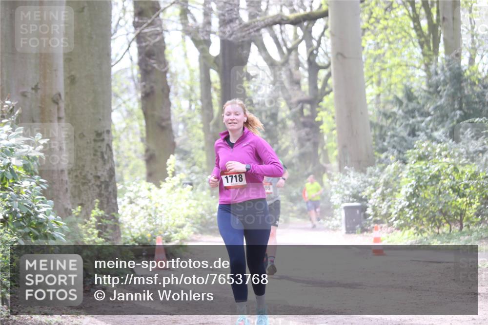 13.04.2025 - Hammer Lauf Jannik Wohlers http://msf.ph/oto/7653768 13.04.2025 10:38:23 Laufen 1718, 05 meine-sportfotos.de