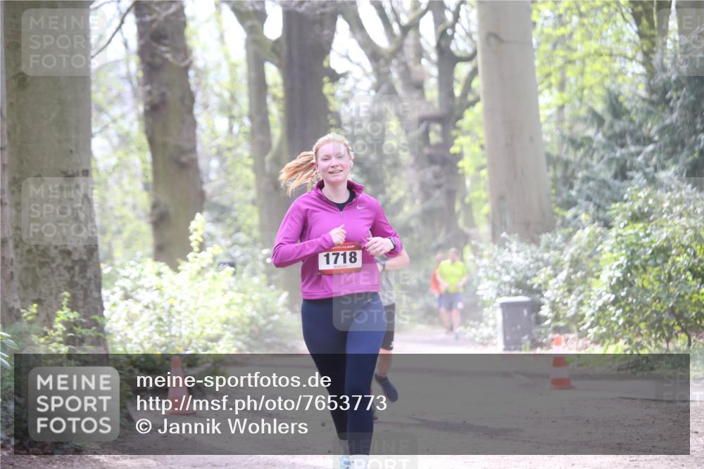 13.04.2025 - Hammer Lauf Jannik Wohlers http://msf.ph/oto/7653773 13.04.2025 10:38:23 Laufen 1718 meine-sportfotos.de