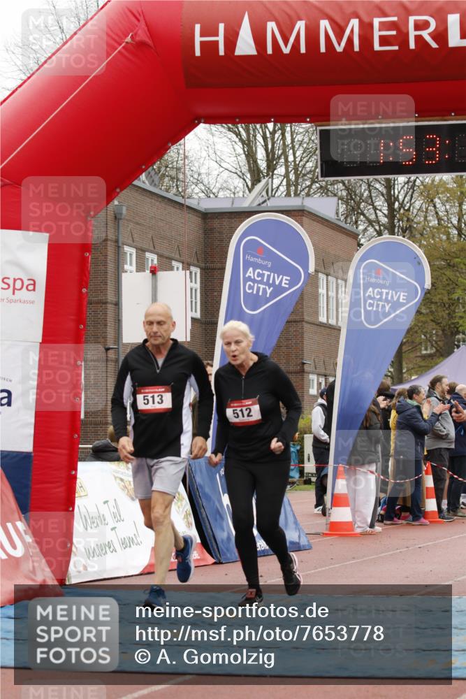13.04.2025 - Hammer Lauf A. Gomolzig http://msf.ph/oto/7653778 13.04.2025 12:53:08 Ziel 512, 513, 572, 615, 986, 1002, 1200, 1281 meine-sportfotos.de