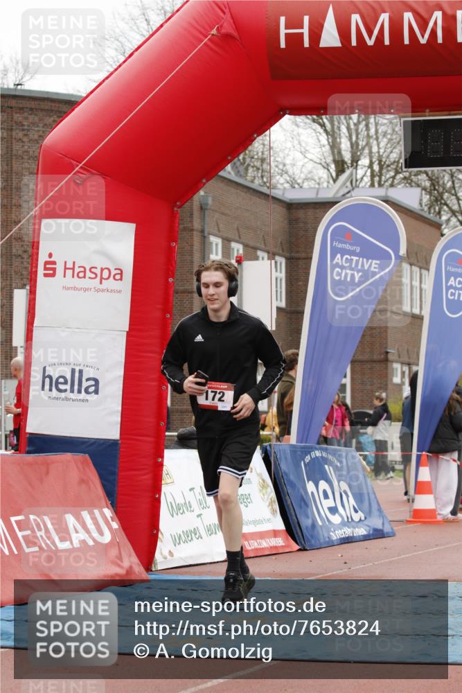 13.04.2025 - Hammer Lauf A. Gomolzig http://msf.ph/oto/7653824 13.04.2025 12:52:28 Ziel 172, 693, 704, 1313, 1341, 1603 meine-sportfotos.de
