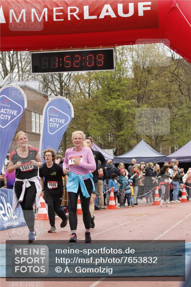 13.04.2025 - Hammer Lauf A. Gomolzig http://msf.ph/oto/7653832 13.04.2025 12:52:08 Ziel 294, 556, 1022, 1023, 1555 meine-sportfotos.de