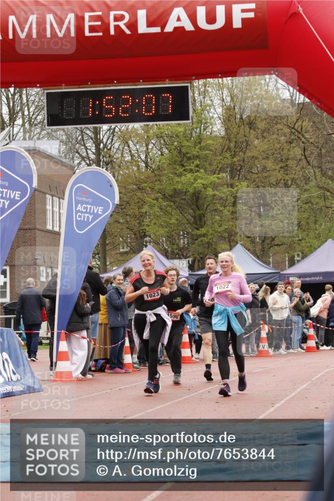 13.04.2025 - Hammer Lauf A. Gomolzig http://msf.ph/oto/7653844 13.04.2025 12:52:06 Ziel 294, 556, 1022, 1023, 1555 meine-sportfotos.de