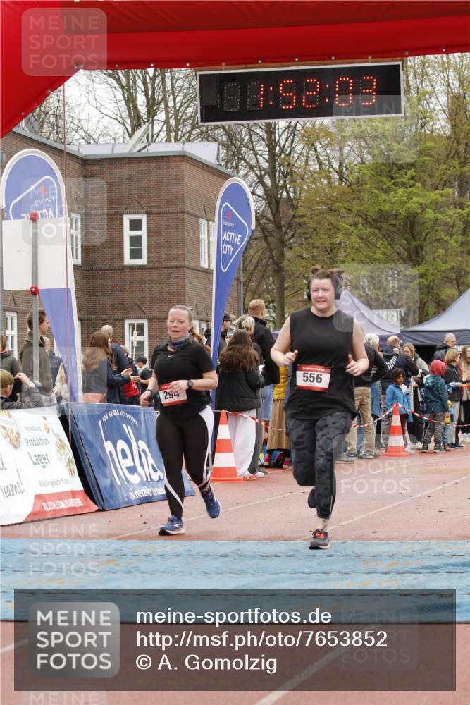 13.04.2025 - Hammer Lauf A. Gomolzig http://msf.ph/oto/7653852 13.04.2025 12:52:01 Ziel 294, 556, 674 meine-sportfotos.de
