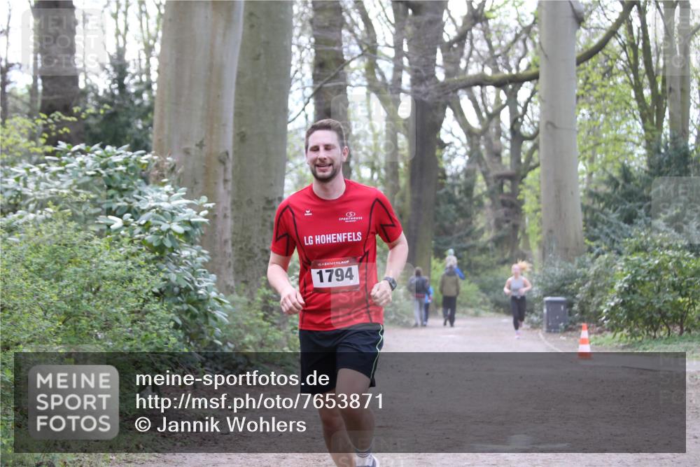13.04.2025 - Hammer Lauf Jannik Wohlers http://msf.ph/oto/7653871 13.04.2025 10:37:53 Laufen 15, 1794 meine-sportfotos.de