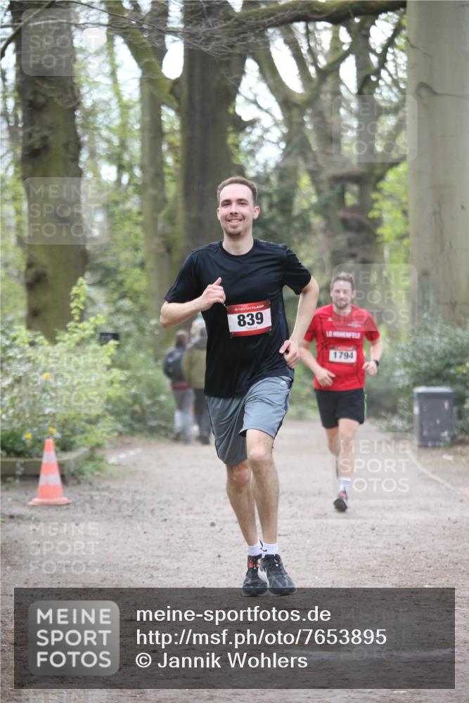 13.04.2025 - Hammer Lauf Jannik Wohlers http://msf.ph/oto/7653895 13.04.2025 10:37:49 Laufen 15, 839, 1794 meine-sportfotos.de