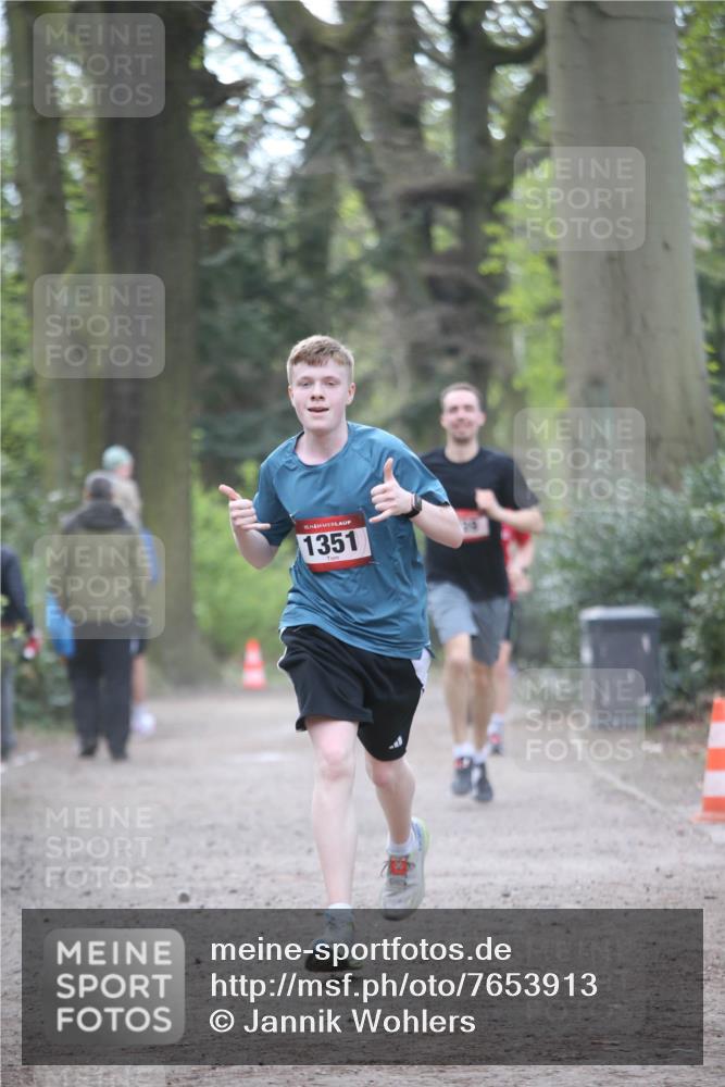 13.04.2025 - Hammer Lauf Jannik Wohlers http://msf.ph/oto/7653913 13.04.2025 10:37:45 Laufen 15, 1351 meine-sportfotos.de