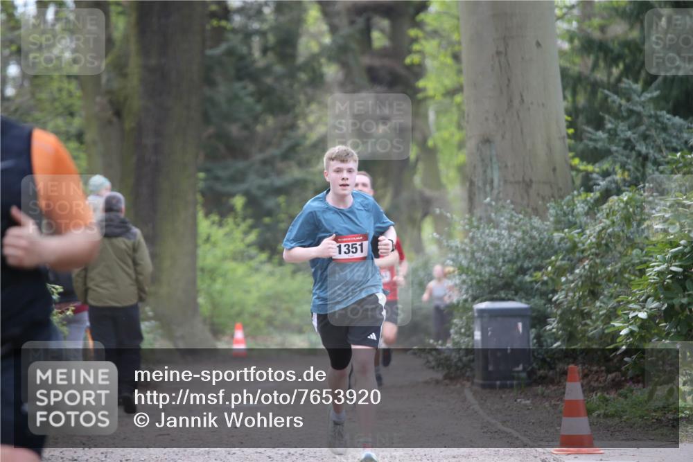 13.04.2025 - Hammer Lauf Jannik Wohlers http://msf.ph/oto/7653920 13.04.2025 10:37:44 Laufen 1351 meine-sportfotos.de