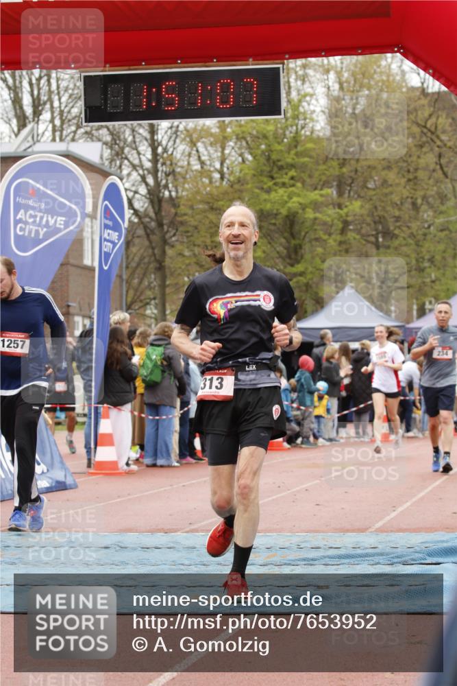 13.04.2025 - Hammer Lauf A. Gomolzig http://msf.ph/oto/7653952 13.04.2025 12:51:05 Ziel 234, 313, 1257, 1267, 1275, 1589 meine-sportfotos.de